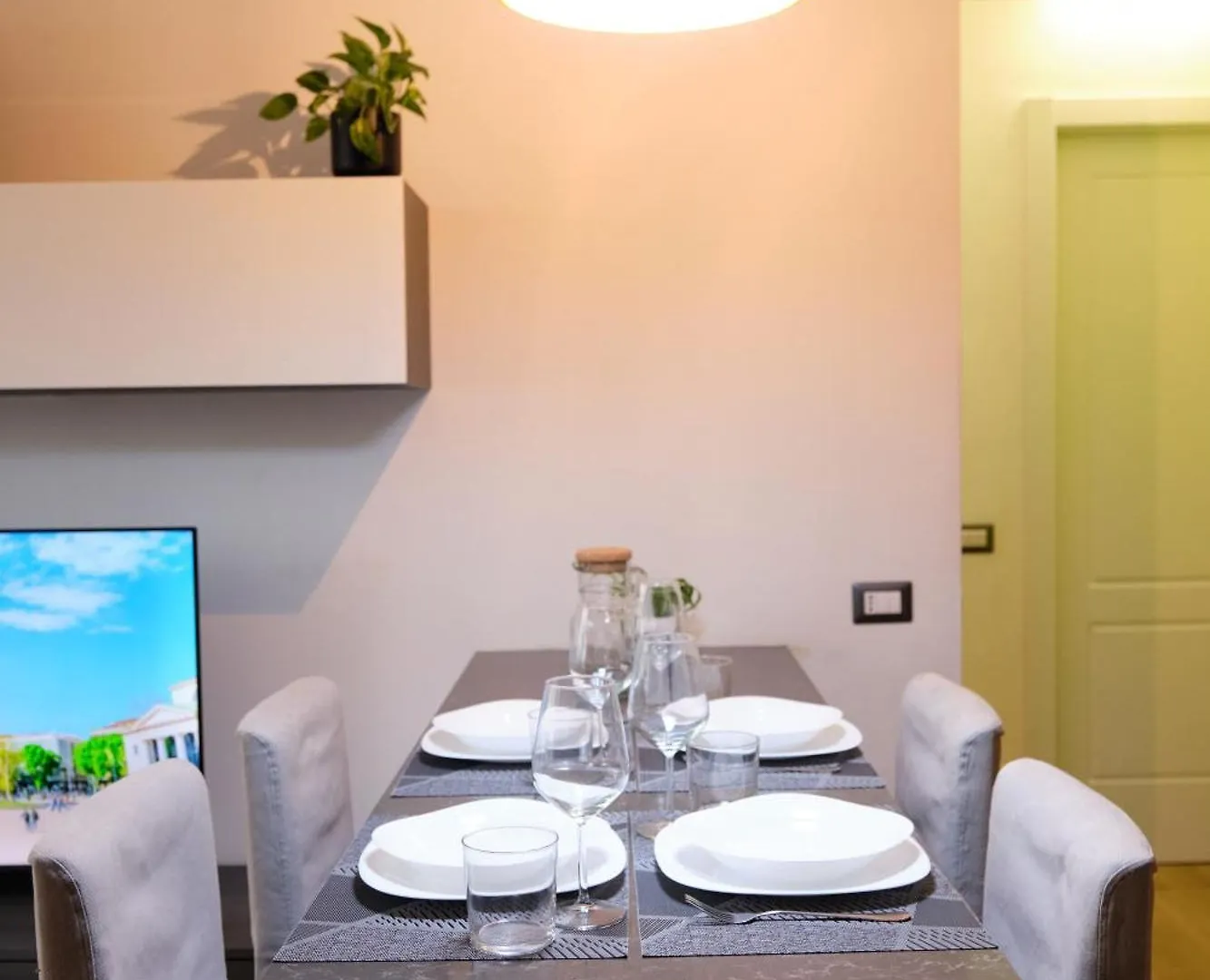 Bertini Apartment Milan 0*,
